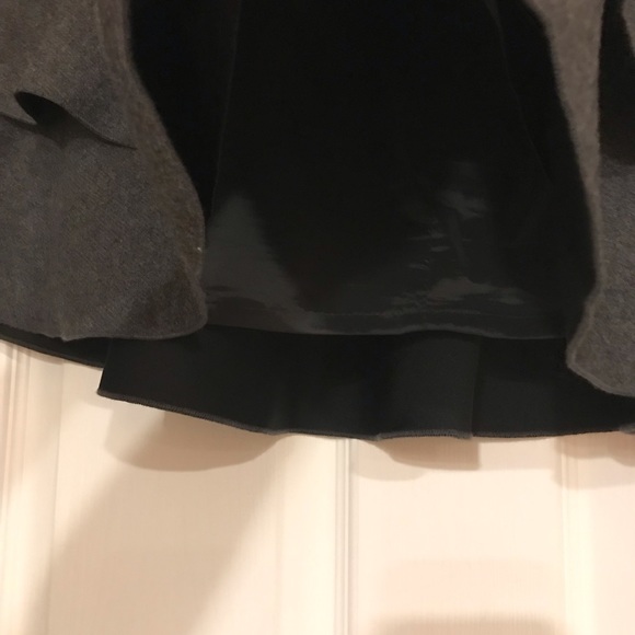 J Crew Charcoal Grey Tiered Wool Skirt - Picture 4 of 6